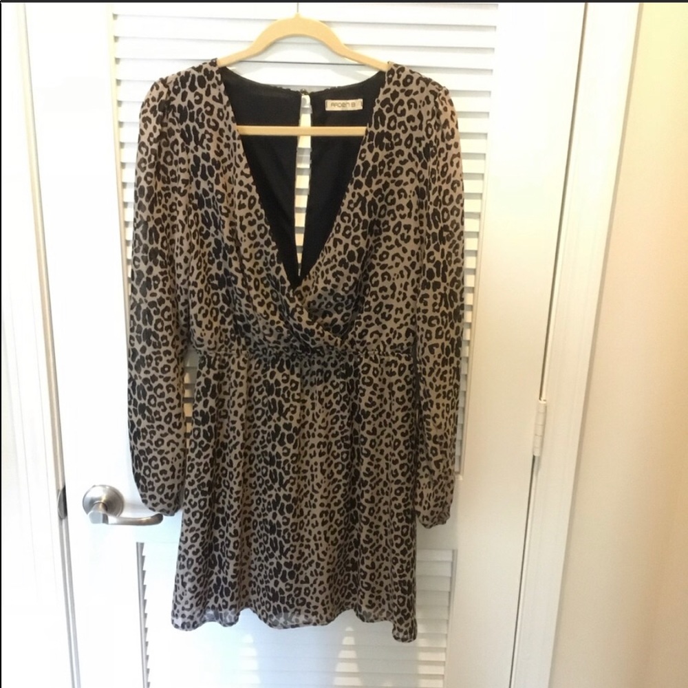 ARDEN B Leopard party dress! Size USA Lrg